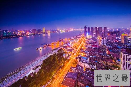 中国最美夜景十大城市，国际化大都市不及这些美