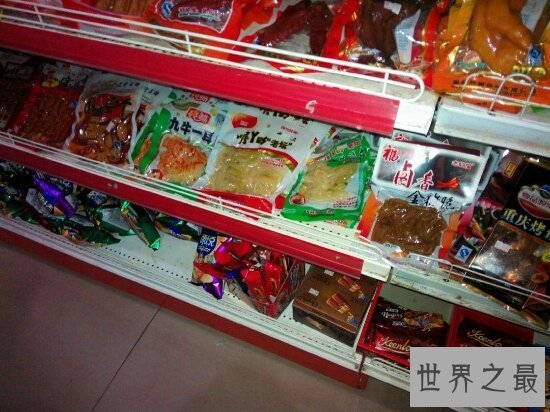 揭秘垃圾食品的制作过程,看完你还敢吃吗?