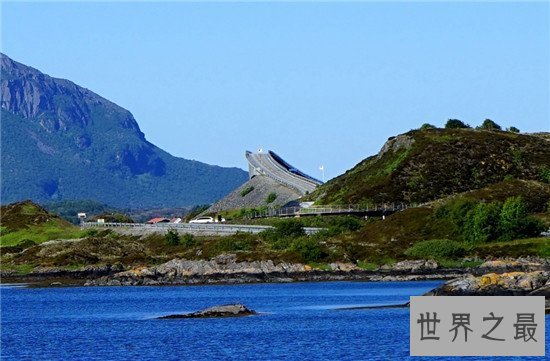 世界最大的十个海洋排行榜,珊瑚海的深度高达2394米!