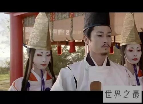 世界最早的长篇小说,居然是出自女作家之手!