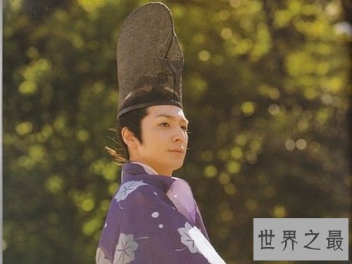 世界最早的长篇小说,居然是出自女作家之手!