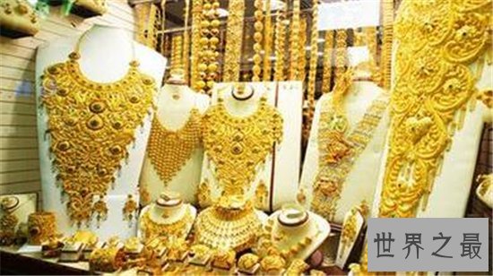 黄金最多的国家,这个国家走在大街上都有可能捡到黄金!