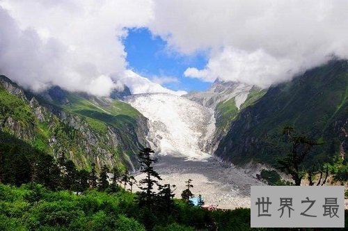 中国最大的冰瀑布,绝对气势磅礴得震撼人心!