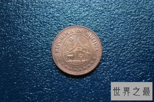 坐在金矿上的驴--玻利维亚