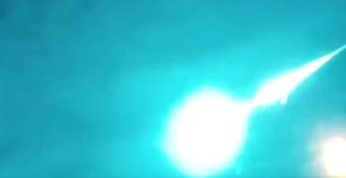 俄罗斯军方否认与这种现象有关,并称其可能是流星。