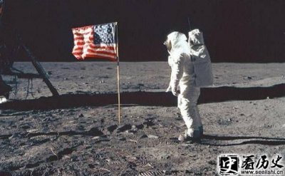 ​著名宇航员阿姆斯特朗的评价怎么样