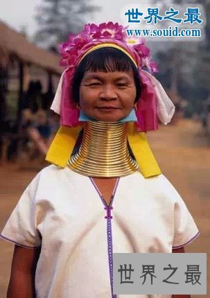 世界上脖子最长的人,神秘部落比常人长20厘米