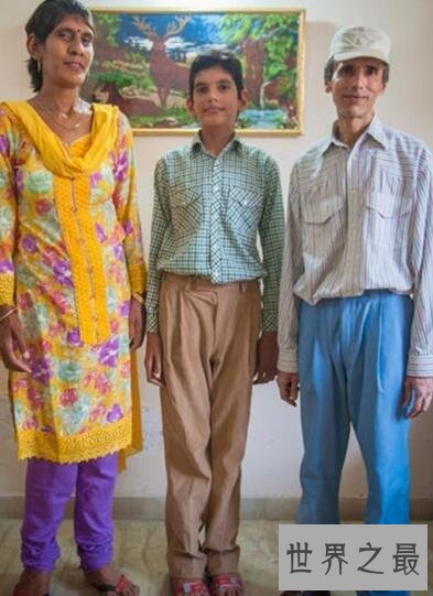世界上最高的儿童,印度男孩卡兰·辛格(8岁2米)