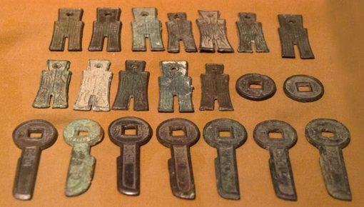 为什么说王莽是从未来穿越到古代的皇帝?