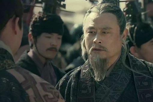 李斯本可被后人景仰,却做错一件事导致身败名裂