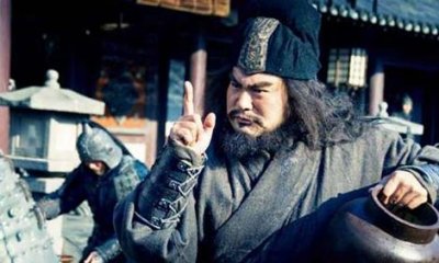 ​张飞为什么会丢失徐州？他当时面临着怎样的情况？