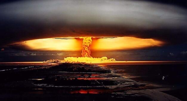 探秘冷战时期美国为什么想对月球使用核弹? 2