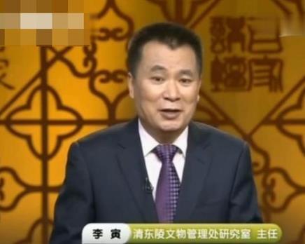 历史上乾隆对魏缨络原型令妃评价4个字,网友:是个假魏缨络吧