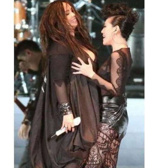 张惠妹近照严重发福胖出新境界,200斤的体重碾压小S