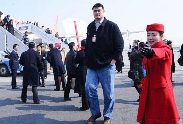 中国五大巨人:王峰军身高2.55米,排名第一