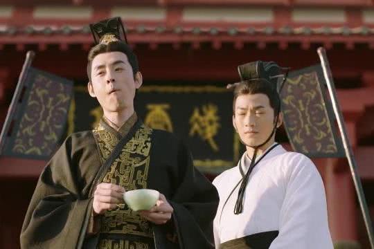 曹操66岁去世,曹丕40,曹叡36,曹氏后代为何越来越短命?