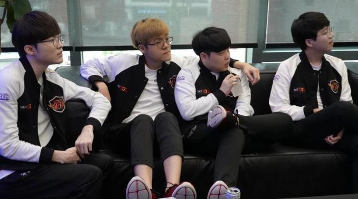 SKT最血腥比赛诞生!两场狂砍45人头,进攻能力堪比中国队伍