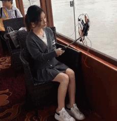 gif:这是我见过最牛逼的试衣间,没有之一,优衣库也不过如此!