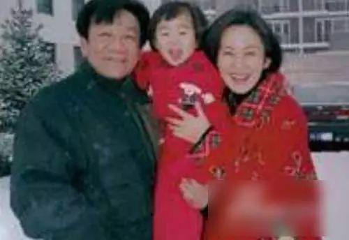 杨蕾:曾是中国最红女笑星,老公却和闺蜜好上,神秘失踪10年……