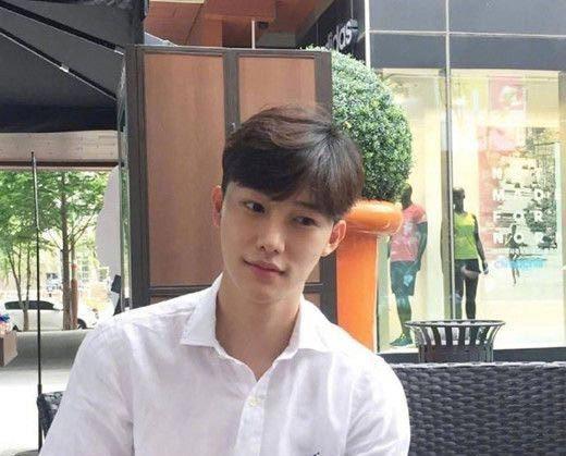 据调查最受欢迎的8款男发造型,夏季换个造型一起潮起来吧