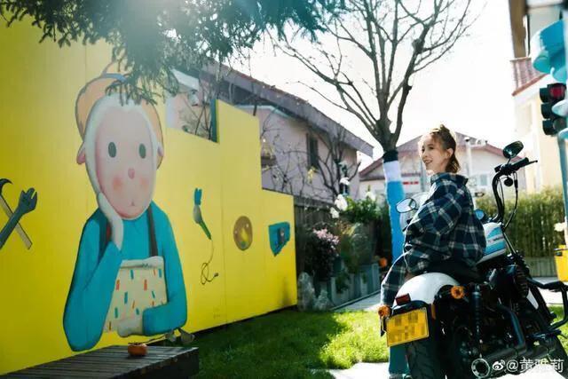 湖南台媳妇黄雅莉,05届超女她的归宿最好