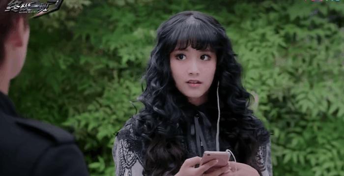 谁才是《终极一班》里最喜欢亚瑟王的人,是五熊,还是性感的她