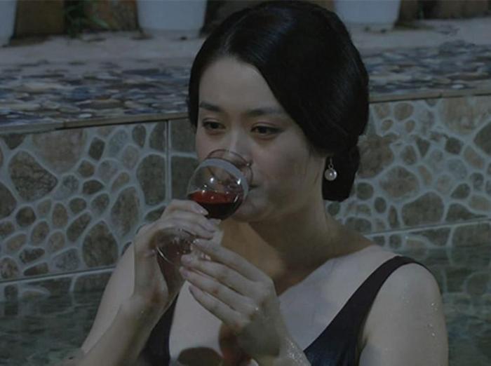 赵本山最美女徒弟关婷娜, 老公被扒出, 网友: 丑到想吐!!