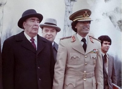 ​卡扎菲死后，他身边漂亮的女保镖下场怎样? 长得越美下场越惨！