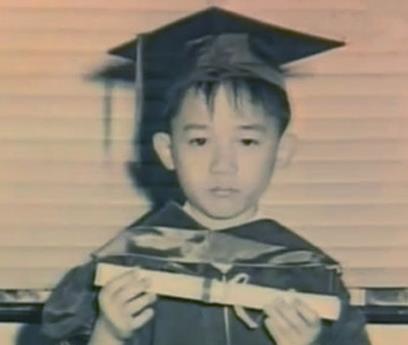 梁朝伟罕见青涩照合集：3岁就拥有一双迷人的电眼，娱乐圈里的“万人迷”真不是盖的！