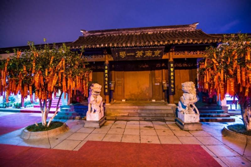 南京夫子庙,中国最大的传统古街市,著名国家AAAAA级旅游景区