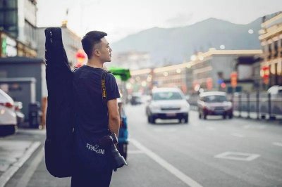 ​有关于西藏的民谣歌曲