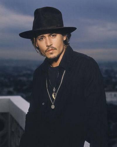 美系十大帅哥之一,《加勒比海盗》中最爱的杰克船长约翰尼·德普