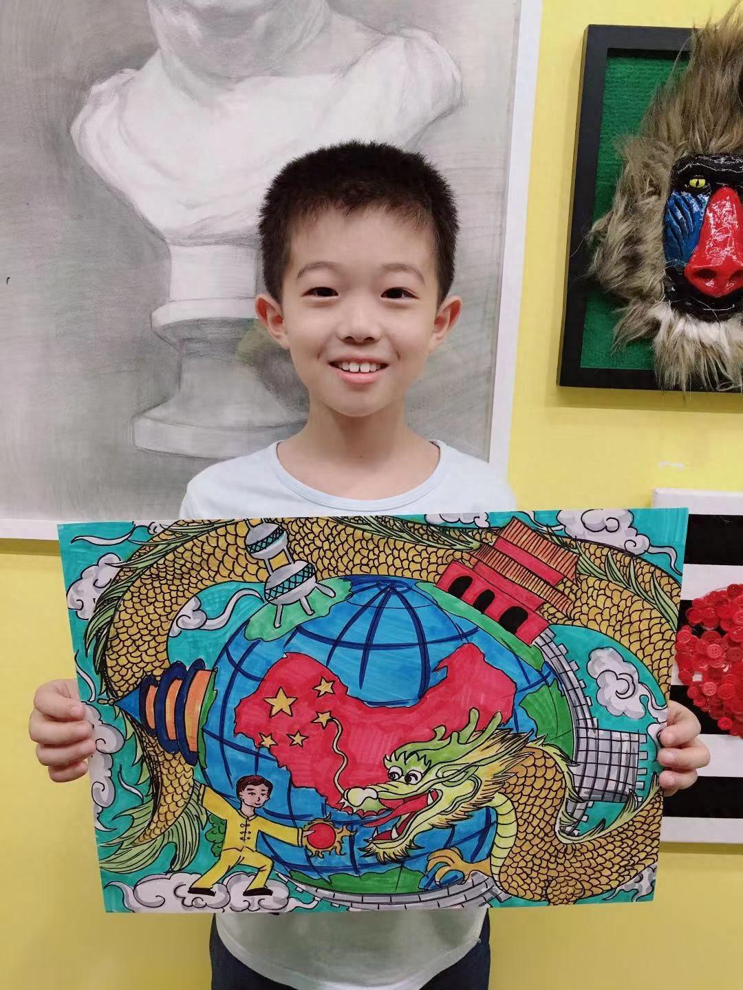 70周年华诞,共绘祖国繁荣;少儿创意美术图集《我爱我的祖国》