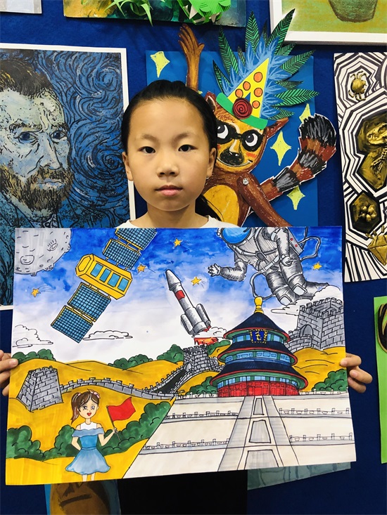 70周年华诞,共绘祖国繁荣;少儿创意美术图集《我爱我的祖国》