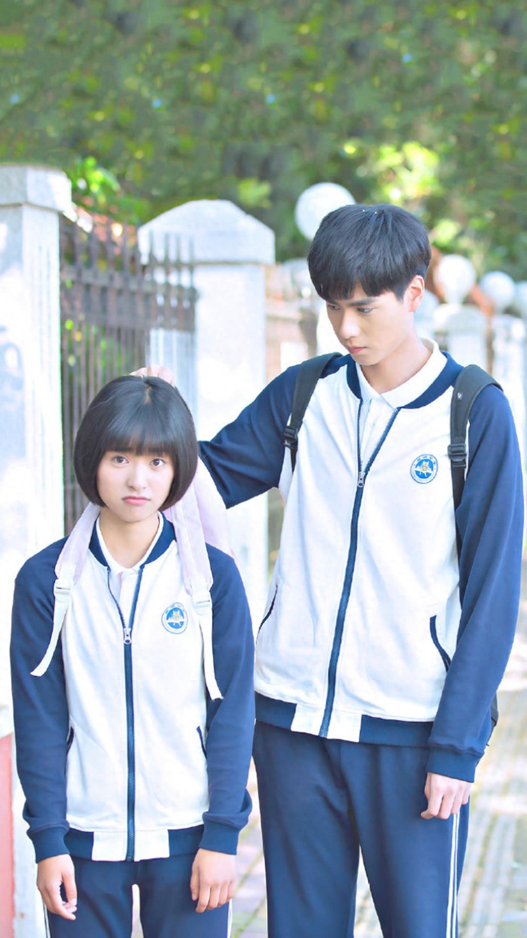 手机明星壁纸「致我们单纯的小美好系列」胡一天 沈月 情侣壁纸系