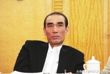 福建第一富豪许世辉，28年从0到560亿，福建人的骄傲