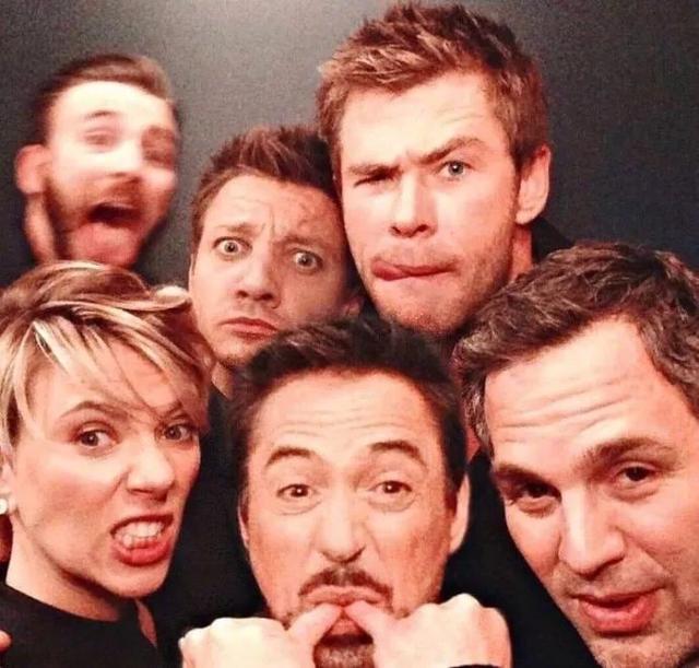 复仇者联盟3彩蛋大解读,看完竟然一票人都爱上了灭霸?