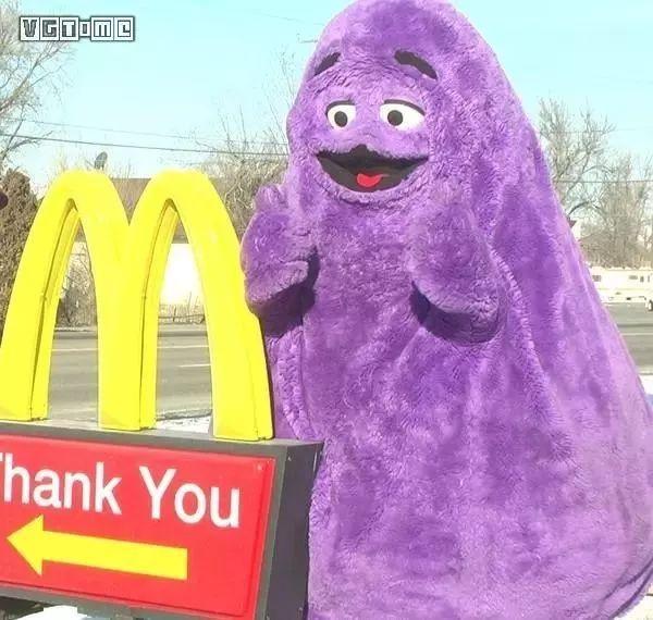 复仇者联盟3彩蛋大解读,看完竟然一票人都爱上了灭霸?