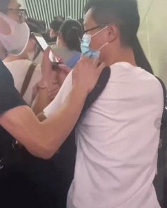 ​偷拍裙底！最近警方通报来了