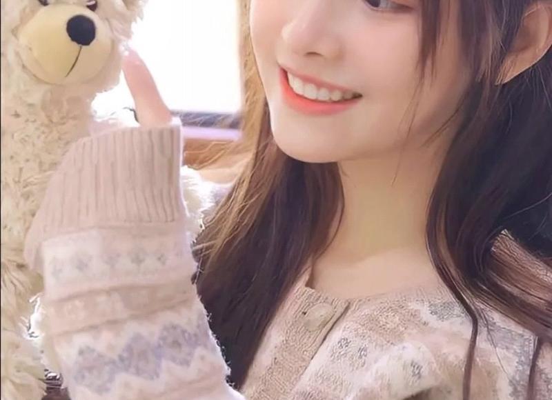 三种“损”女人的技巧,让女生爱你入骨,学会合理打击女人!