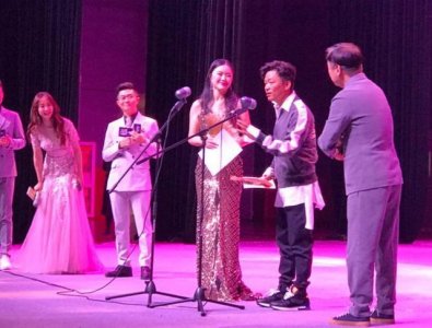 ​王宝强获“最令人失望导演奖”，但他却比同获奖的某导演强太多