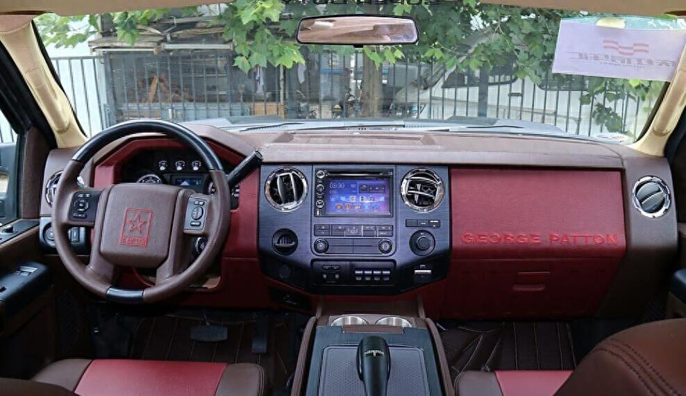 煤老板150万从迪拜买的乔治巴顿越野车，回归竟然交了200万