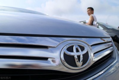 ​买丰田低端车你后悔了吗？6年丰田威驰的用车感受，你看完怎么想