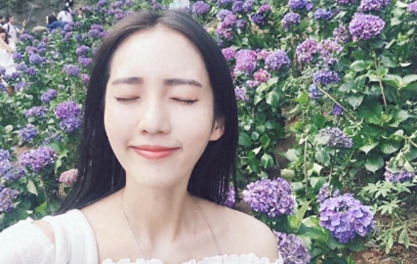 她是余文乐的老婆,气质、颜值不输一线女星