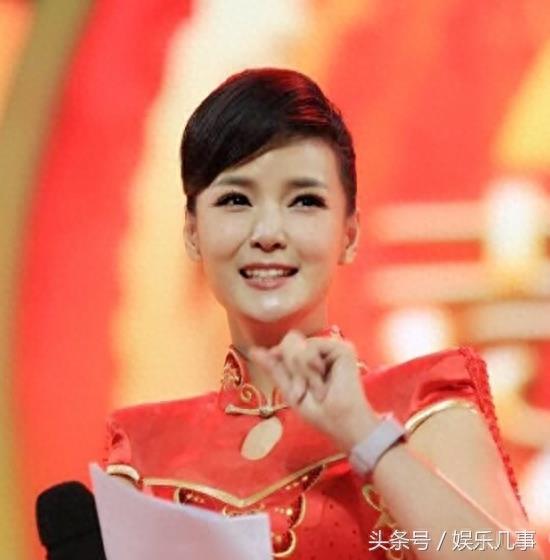 最美主持人陈琨,为人低调善良,年龄却至今是个迷
