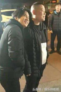 ​网友偶遇薛之谦岳云鹏, 两人现场为大家演唱《五环之歌》