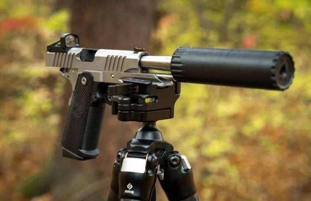 世界各国制式手枪（西方特种兵最常用的十大手枪）(47)