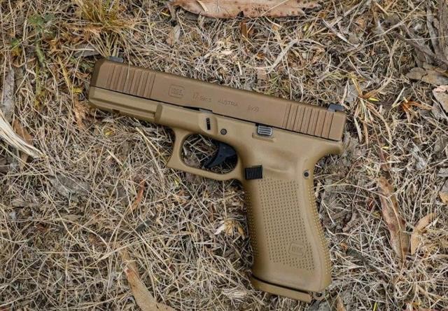 世界各国制式手枪（西方特种兵最常用的十大手枪）(5)