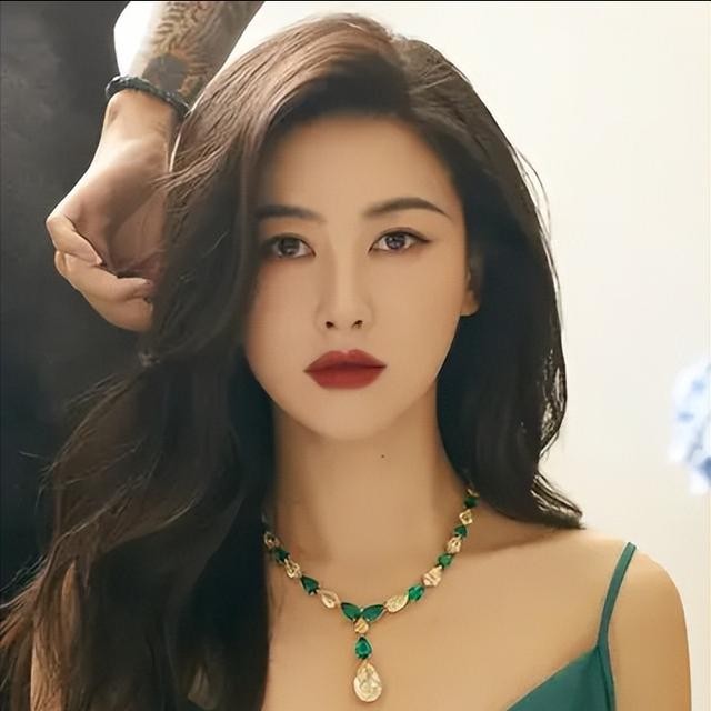 全球公认惊艳的神颜（10位国际顶尖神颜）(48)