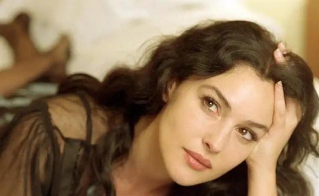 全球公认惊艳的神颜（10位国际顶尖神颜）(2)